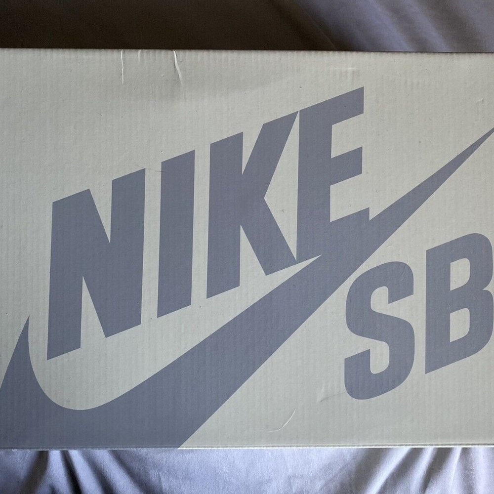 Nike SB Dunk Low x Albino & Preto Fossil - Picture 4 of 5